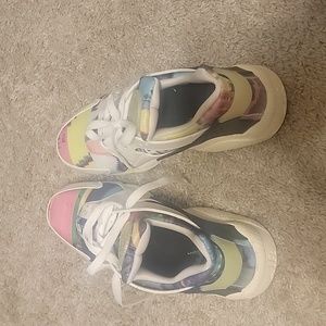 Nike huarache women's 8 limited edition